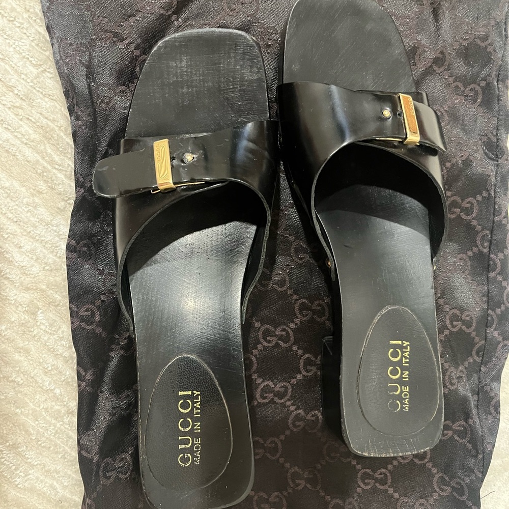 Gucci vintage black wooden slides sandals with gold accents